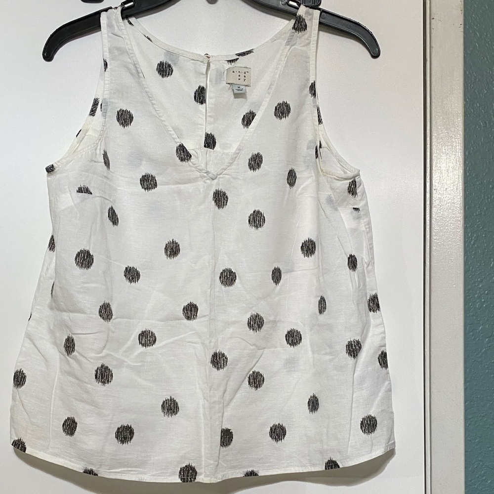 A New Day Top Size M